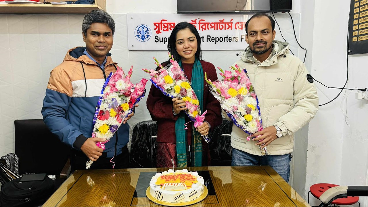 তিন সাংবাদিককে সংবর্ধনা সুপ্রিম কোর্ট রিপোর্টার্স ফোরামের