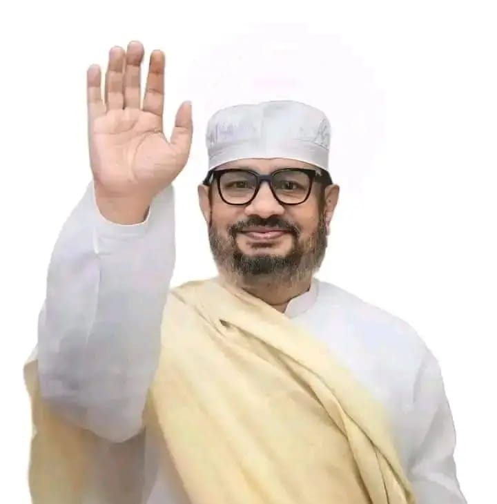 আটরশির সু মহান আলো বুকে ধরে,