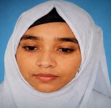 শাহরাস্তিতে এসএসসি পরীক্ষার ফলাফল শোনার পর শামীমা আক্তার মুন্নি নামের এক শিক্ষার্থীর মৃত্যুর ঘটনা ঘটেছে।