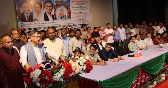 সাংবিধানিক সংশোধনের উদ্যোগ নেওয়া হবে,