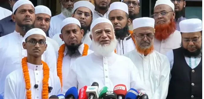 মাদরাসার শিক্ষার্থীরা মাদক সেবন করে—এমন অভিযোগ কেউ করতে পারবে না