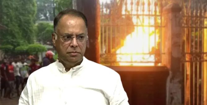 বিদ্যুৎ, জ্বালানি ও খনিজ সম্পদমন্ত্রী ইকবাল হাসান মাহমুদ টুকুর সিরাজগঞ্জের বাসভবনে আগুন লাগার ঘটনা ঘটেছে,